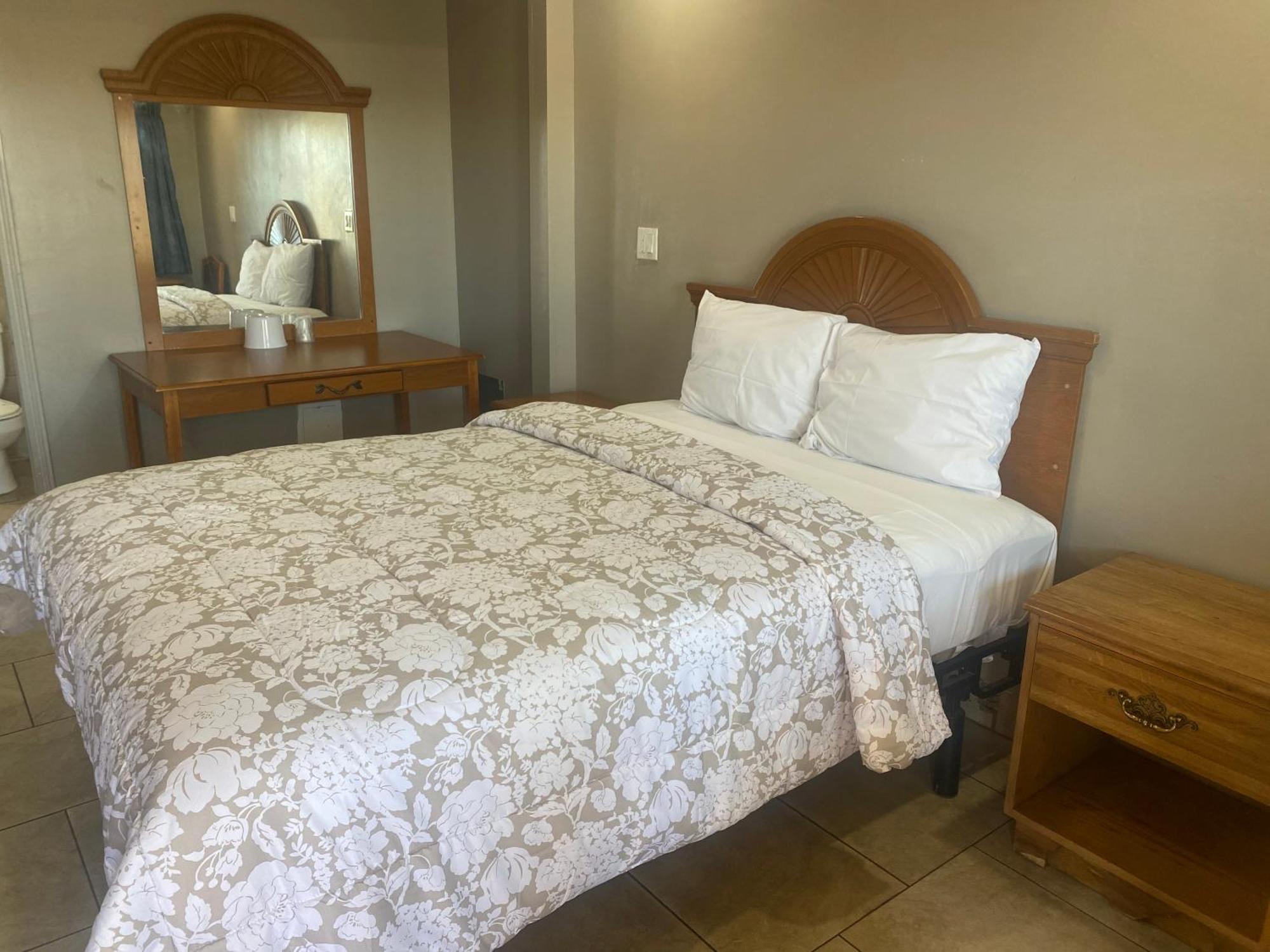 Apple Valley Motel エクステリア 写真